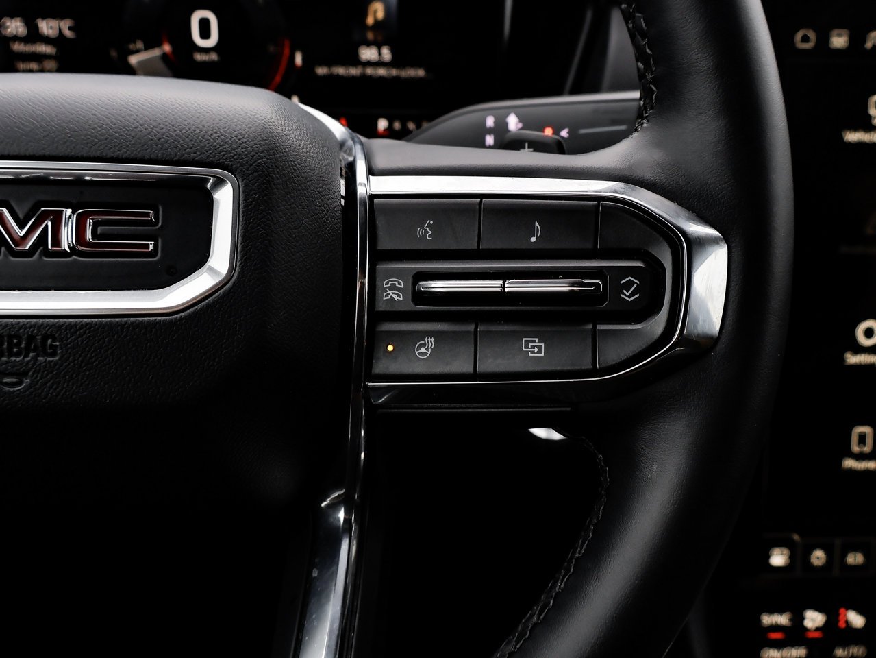 2026 GMC Terrain AWD 4dr Elevation White Sherwood Park - photo #22
