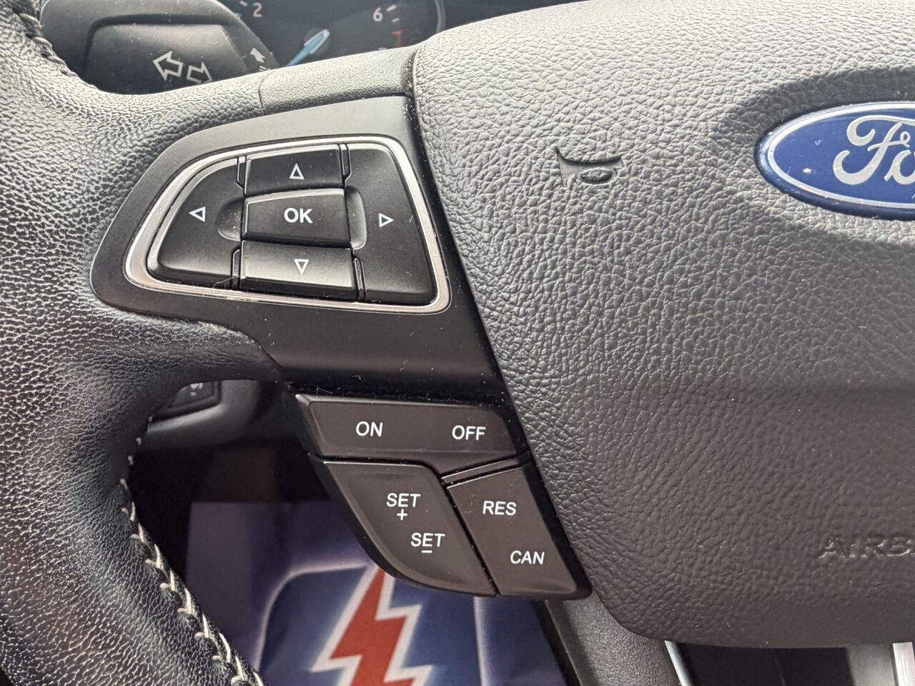 2019 Ford Escape Black Ste-Marie - photo #12