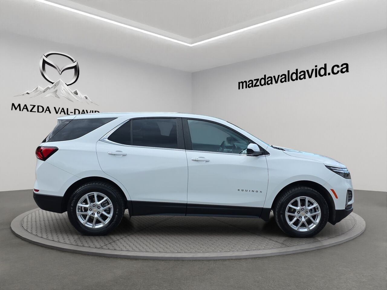 Chevrolet Equinox 2024 Blanc Val-David - photo #5