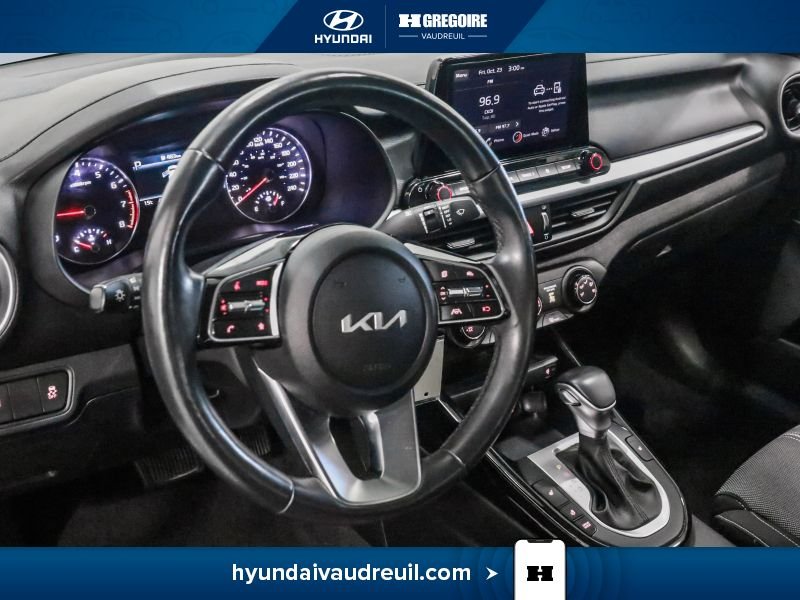 2023 Kia Forte Black Saint-Eustache - photo #15
