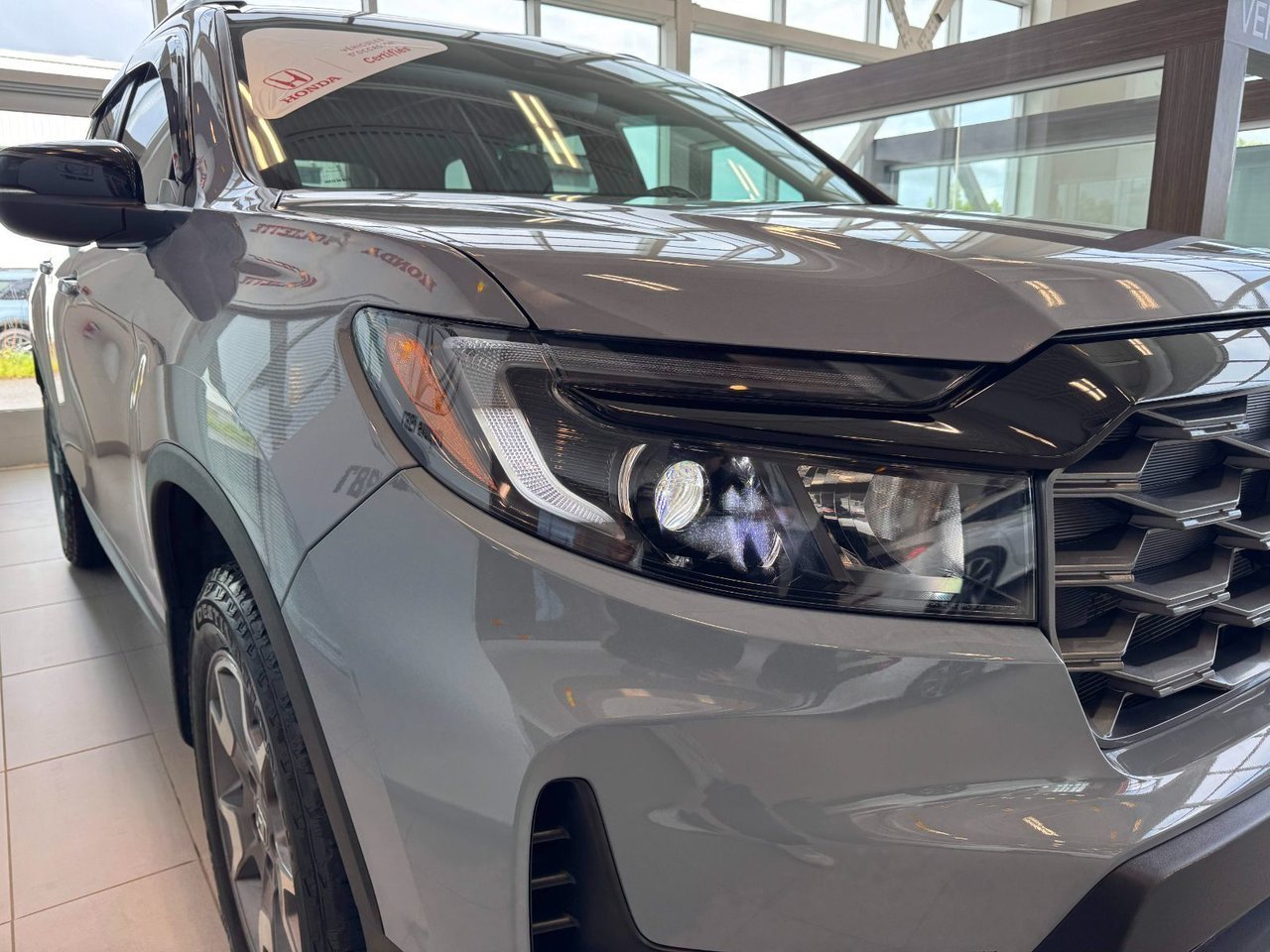 Honda Passport 2023 Gris Notre-Dame-des-Prairies - photo #2