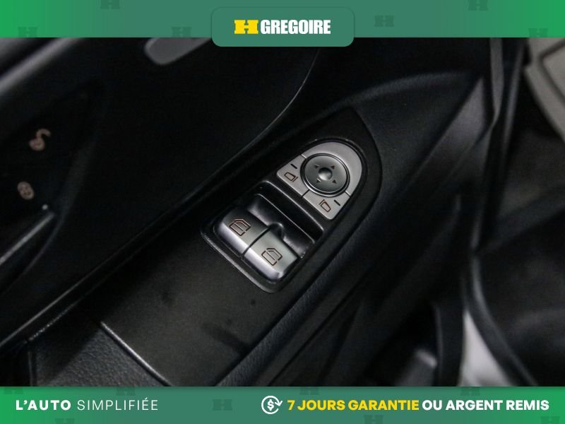 Mercedes Benz Metris 2023 Blanc Blainville - photo #11