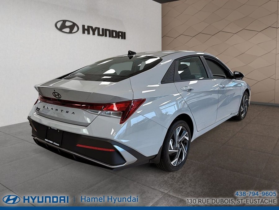 2025 HYUNDAI Elantra Preferred IVT avec ensemble technologie Cyber Grey