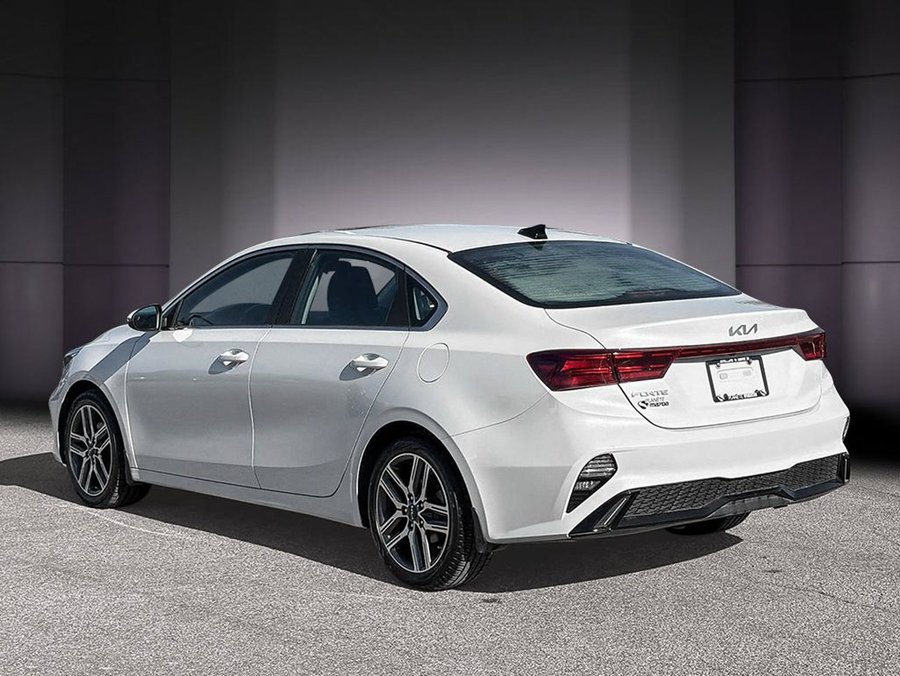 2022 Kia Forte EX | volant chauffant | mags White