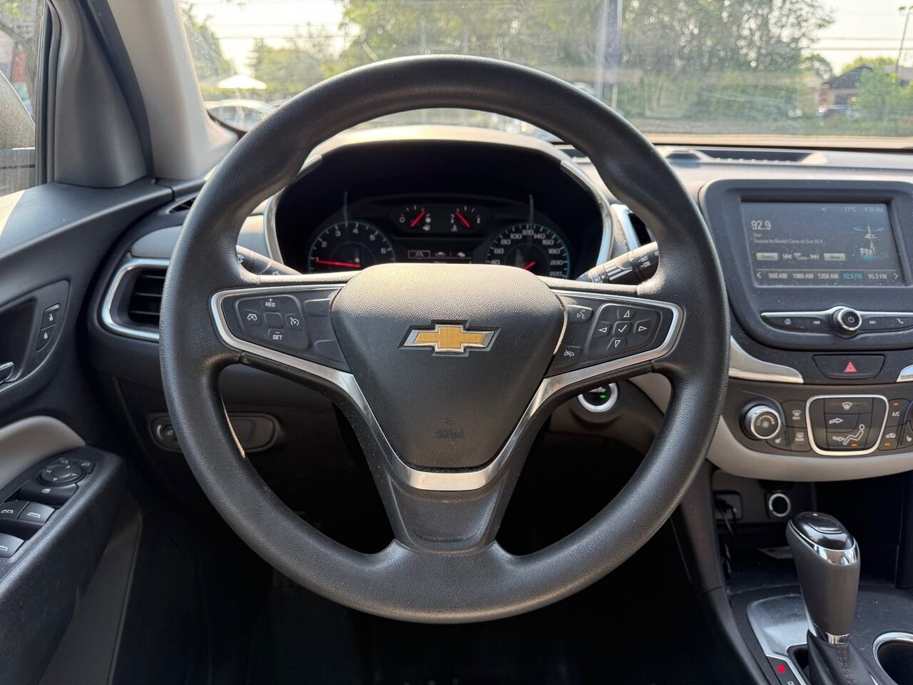 2018 Chevrolet Equinox White Châteauguay - photo #11