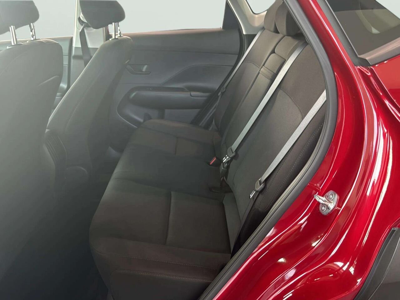 Hyundai Kona 2.0L Essential TI 2024 Rouge Gatineau - photo #21
