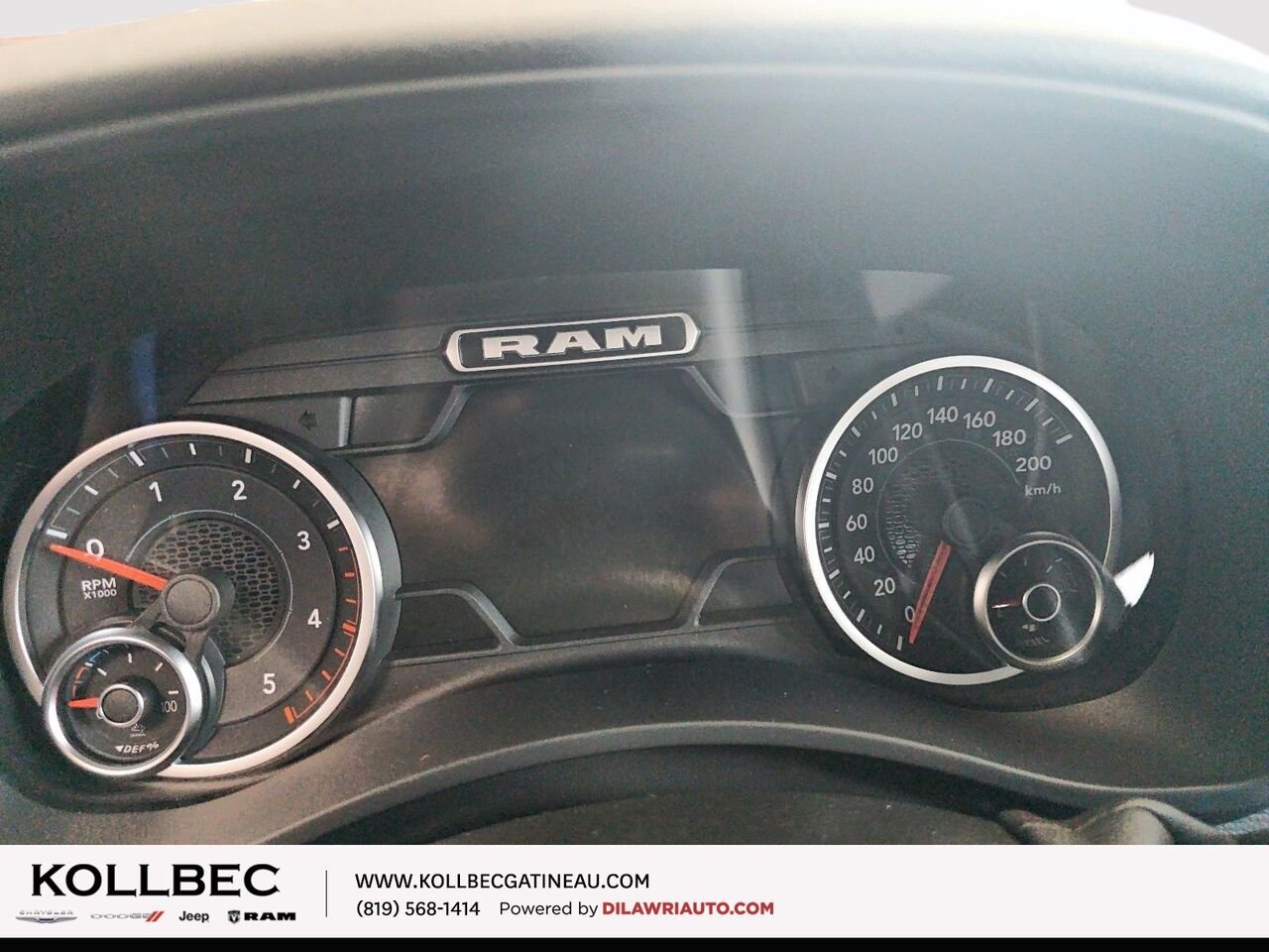 RAM 2500 Big Horn cabine d'équipe 4x4 caisse de 6 pi 4 po 2026 Couche nacrée rouge fondu Ottawa & Gatineau - photo #26