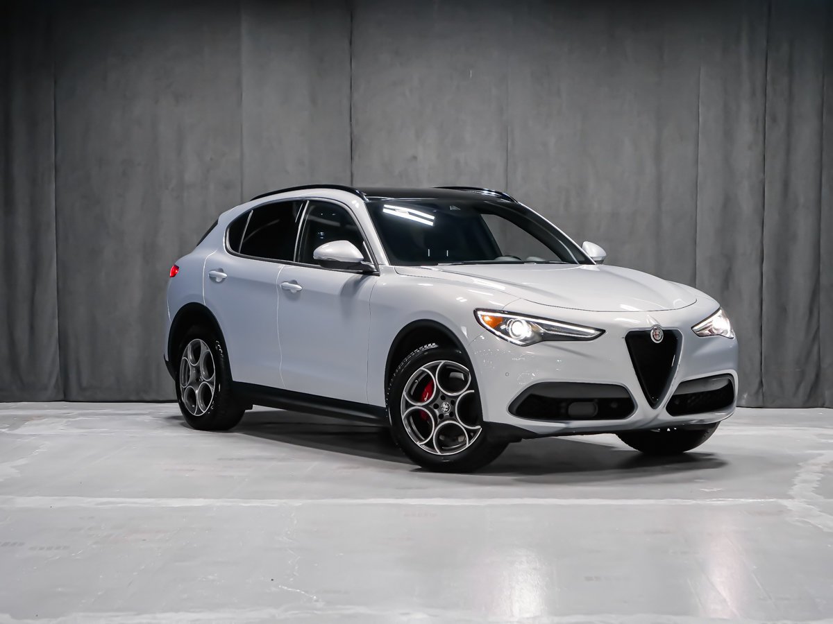 2023 Alfa Romeo Stelvio Sprint Grey Montreal - photo #1