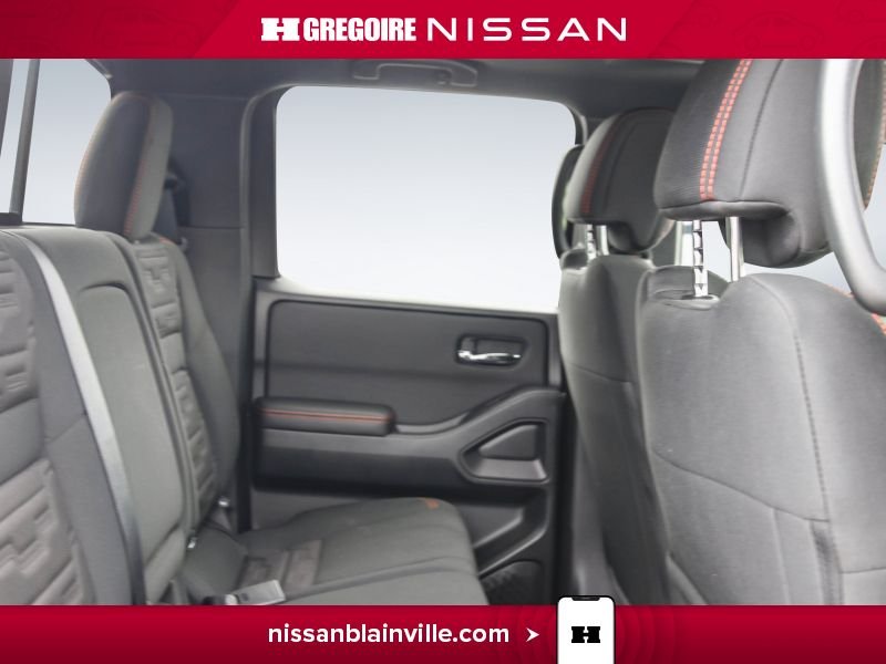 Nissan Frontier 2023 Blanc Blainville - photo #24