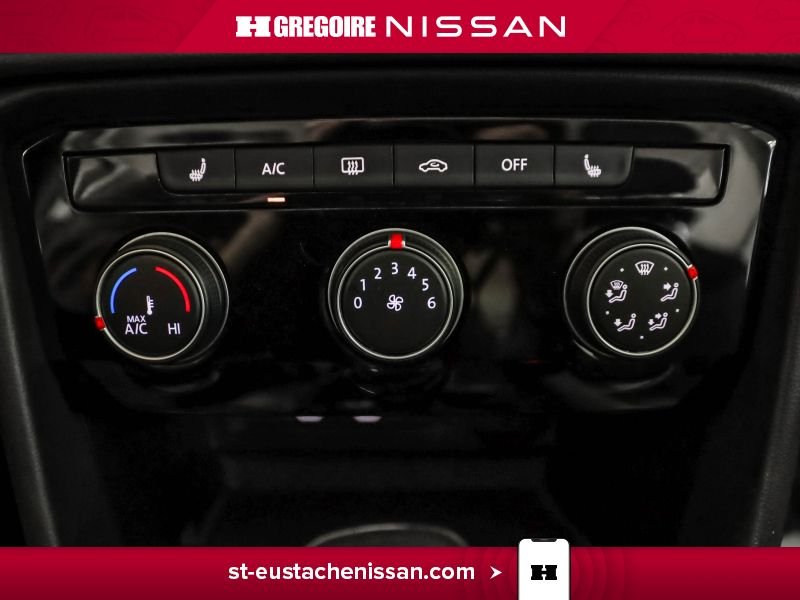 2024 Volkswagen Taos Grey Laval - photo #23