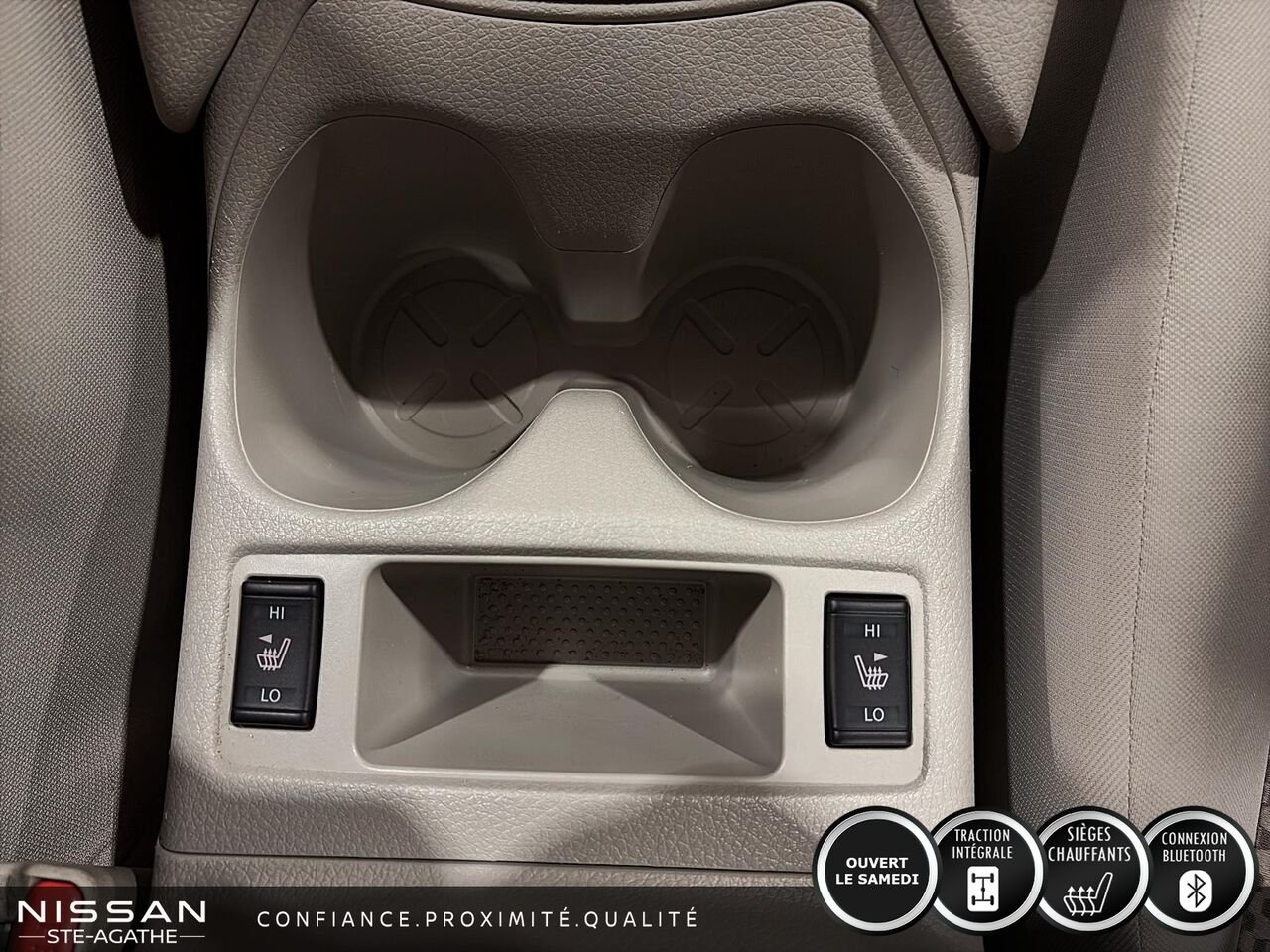Nissan Qashqai S TI | JAMAIS ACCIDENTÉ | SIÈGES CHAUFFANTS | ANGLES MORTS | CAMÉRA DE RECUL 2023 Bleu Saint-Jérôme - photo #22