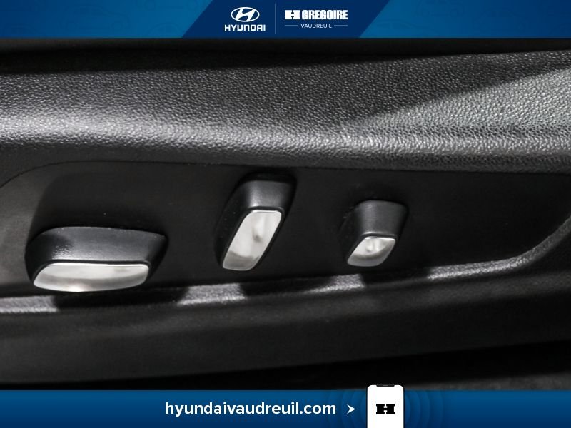 2018 Cadillac XT5 Black Laval - photo #18