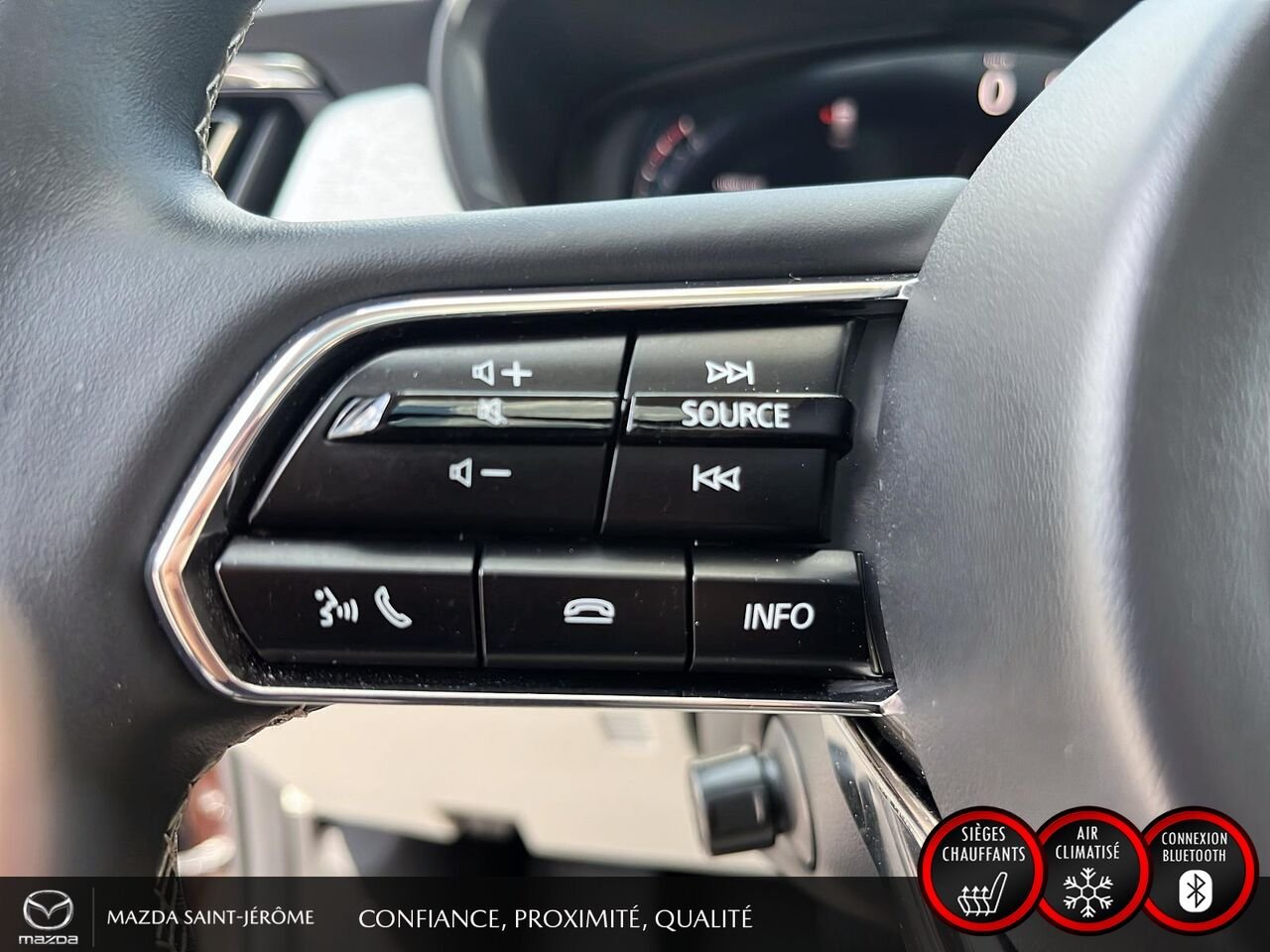 Mazda CX-90 hybride léger Signature | TOIT OUVRANT | CAMÉRA 360 | 2025 Rouge Saint-Jérôme - photo #14