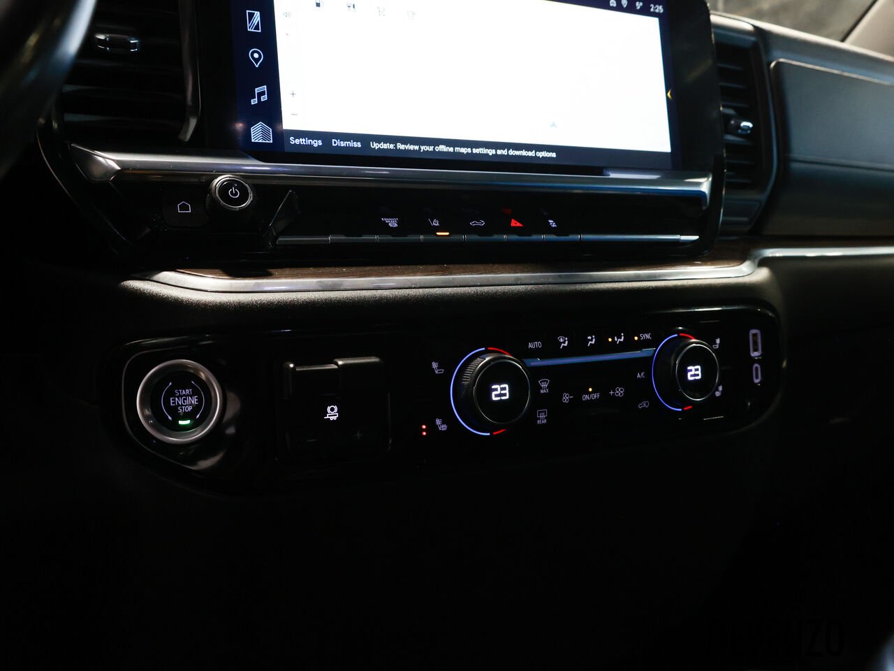 2024 Chevrolet Silverado 3500HD Black Saint-Eustache - photo #18