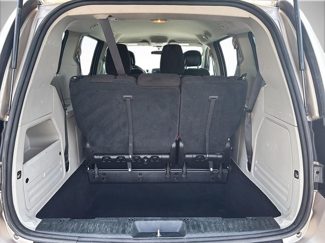 DODGE GRAND CARAVAN ENSEMBLE VALEUR PLUS 2016 Beige Saint-Hyacinthe - photo #5