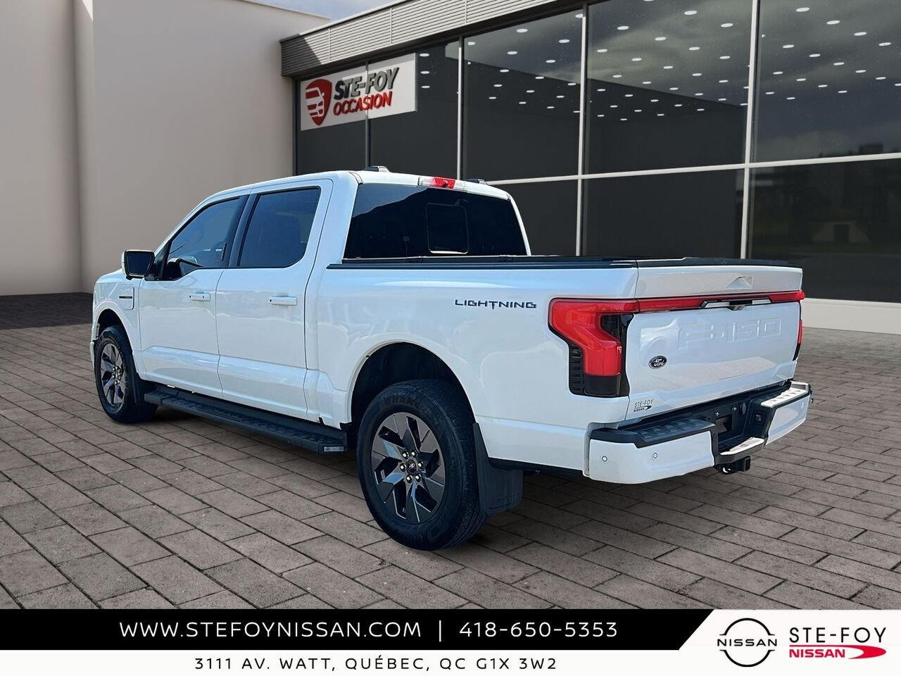 Ford F-150 Lightning LARIAT SuperCrew LONG RANGE 2023 Blanc Ste-Foy - photo #6