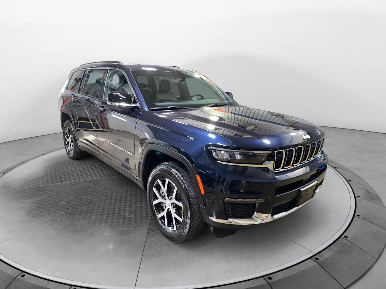 Jeep Grand Cherokee L NIV 1C4RJKBGXR8559905 2024 Noir Chicoutimi - photo #2