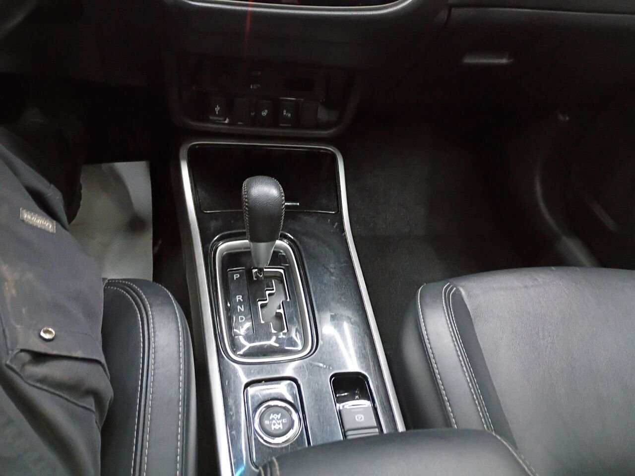 2019 Mitsubishi Outlander Red Blainville - photo #33