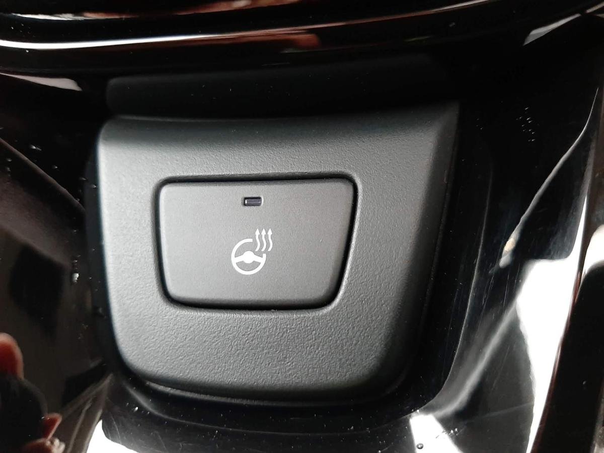 2023 Honda Civic White  - photo #25