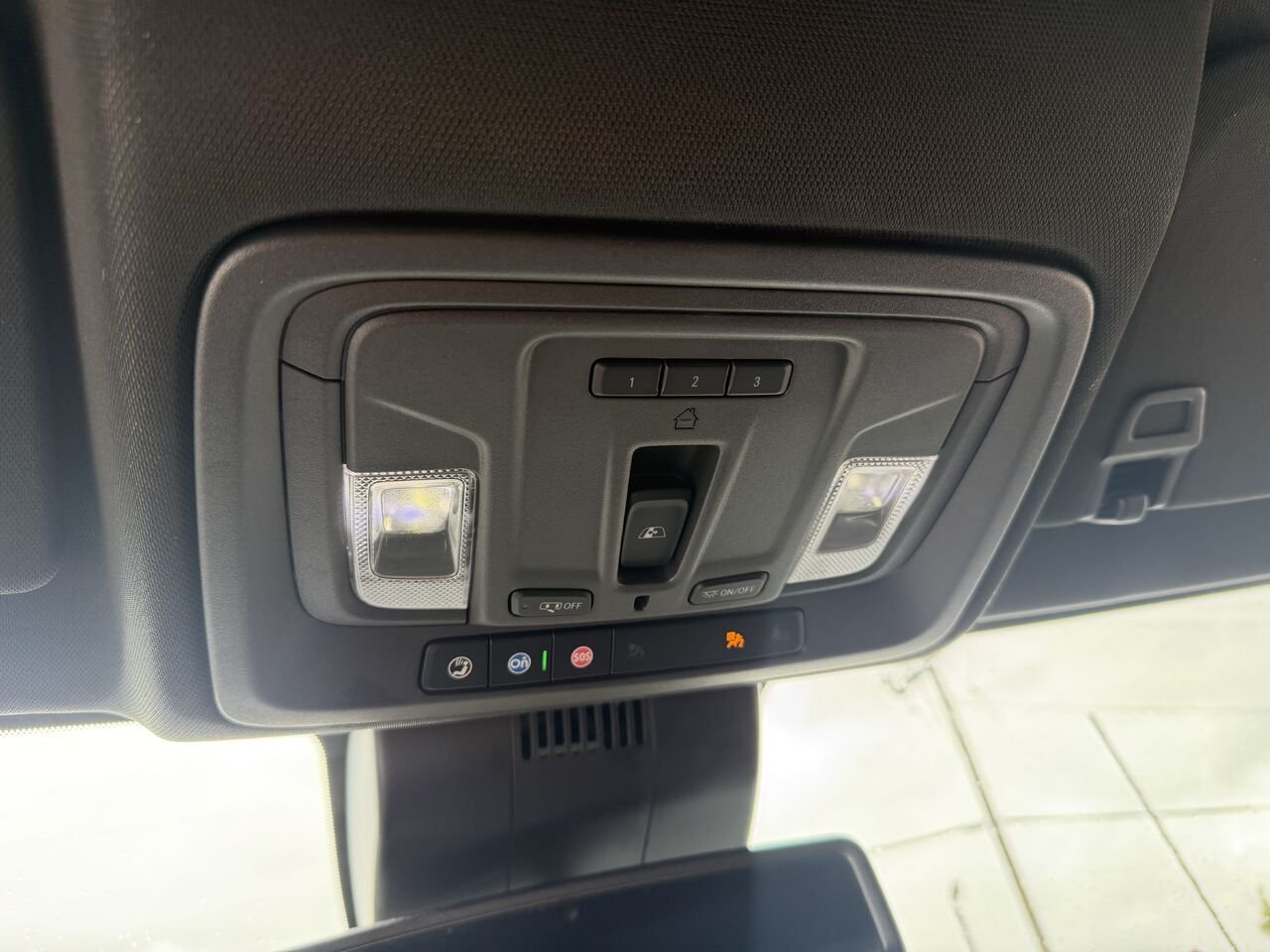 2024 CHEVROLET SILVERADO K3500 HIGH CTRY High Country cabine multiplace 4RM 172 po Black Gatineau - photo #8