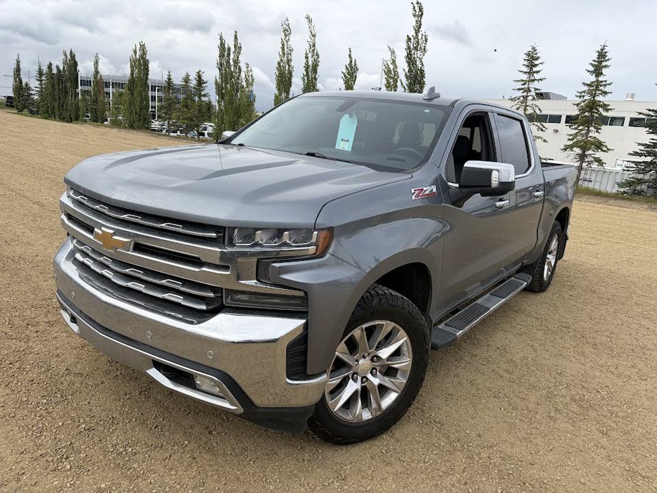 2019 Chevrolet Silverado 1500 4WD Crew Cab 147 LTZ Grey Sherwood Park - photo #2