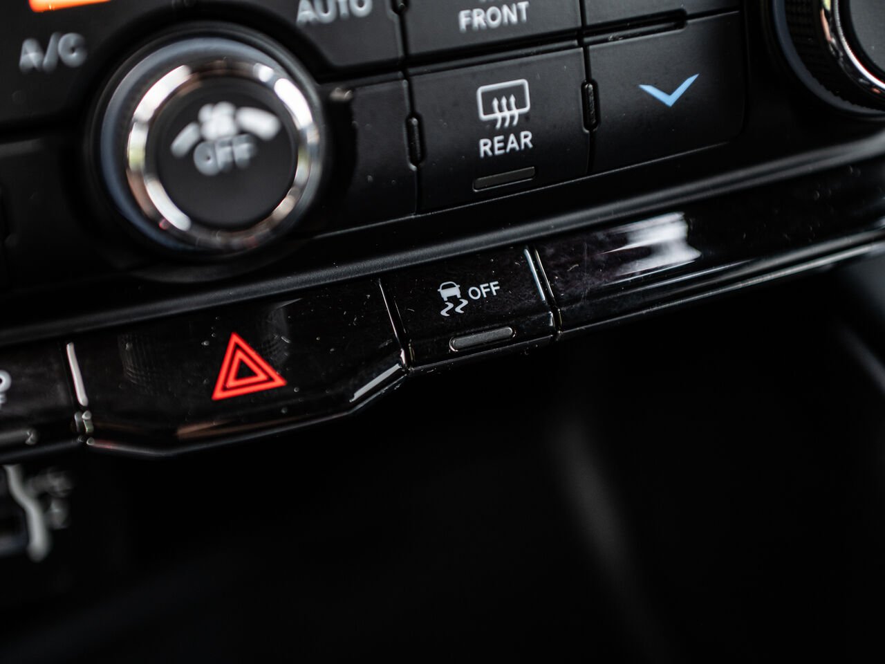 Dodge Durango 2023 Blanc Sainte-Julienne - photo #29