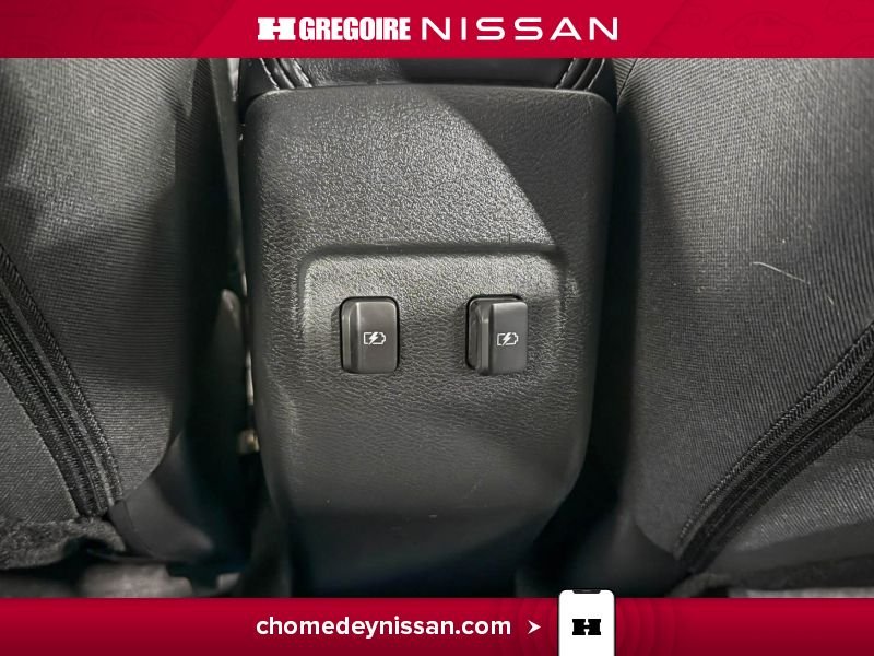 Nissan Kicks 2023 Gris Blainville - photo #25