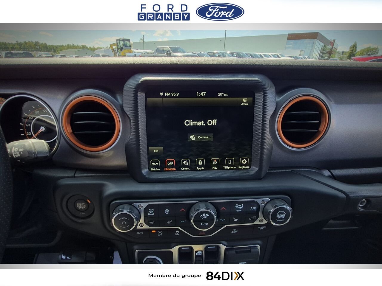 2023 Jeep Gladiator White Granby - photo #22