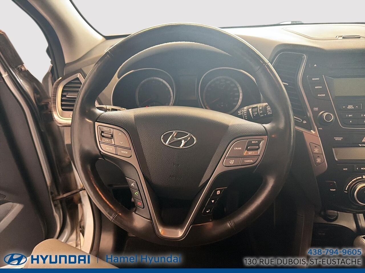 2015 Hyundai Santa Fe XL Silver Saint-Eustache - photo #11