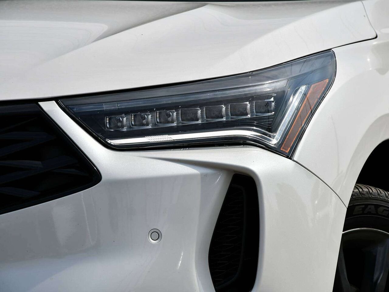2025 Acura RDX A-Spec - ACURA CERTIFIED White Etobicoke - photo #2