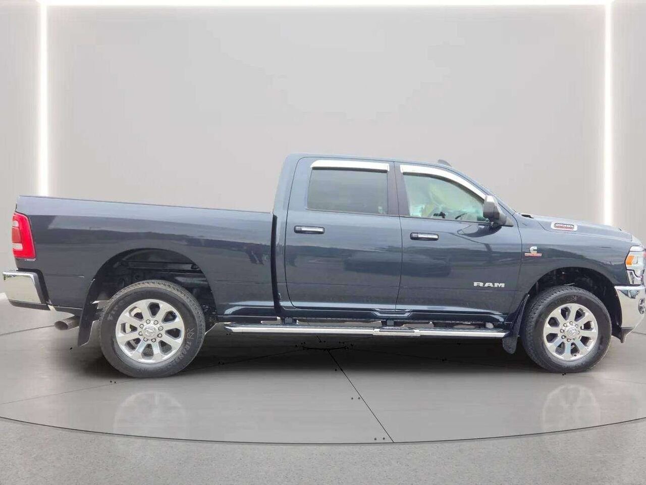 Ram 2500 Big Horn 2019 Gris Gatineau - photo #6