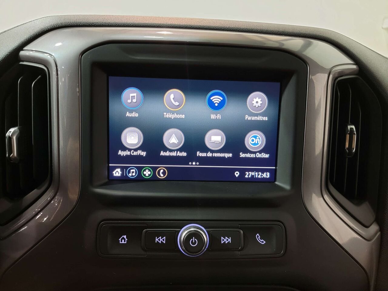 2022 Chevrolet Silverado 1500 LTD 4WD Crew Cab 157" Custom Trail Boss Black Val-David - photo #20