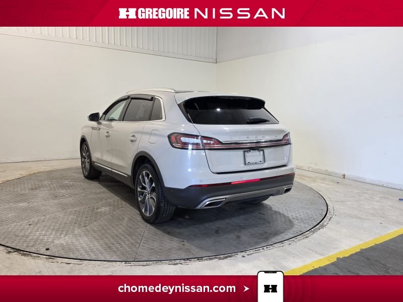 2022 Lincoln Nautilus Grey Saint-Eustache - photo #5