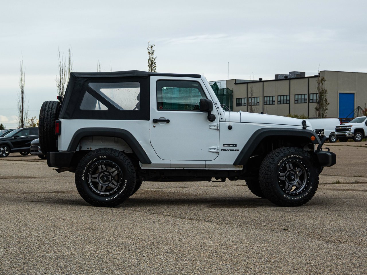 2017 Jeep Wrangler 4WD 2dr Sport White Sherwood Park - photo #14