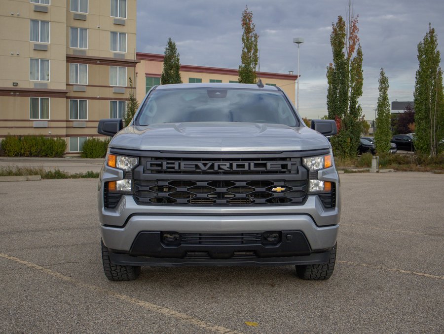 2023 Chevrolet Silverado 1500 Custom 2.7L | Remote Start Grey