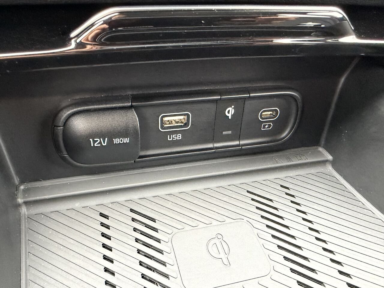 Kia Sportage 2024 Noir Thetford Mines - photo #26