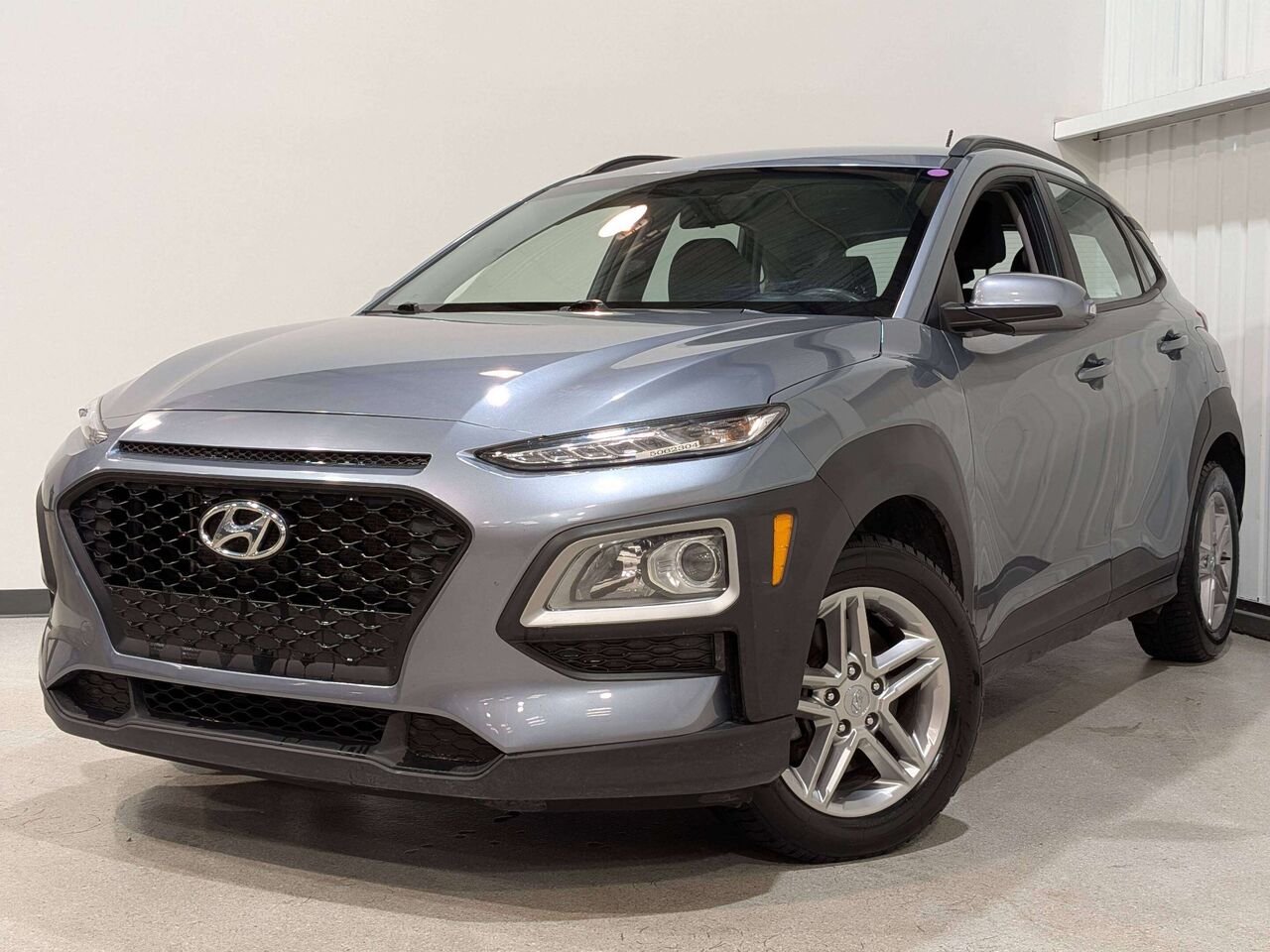 2021 Hyundai Kona 2.0L Essential AWD Grey Val-David - photo #0