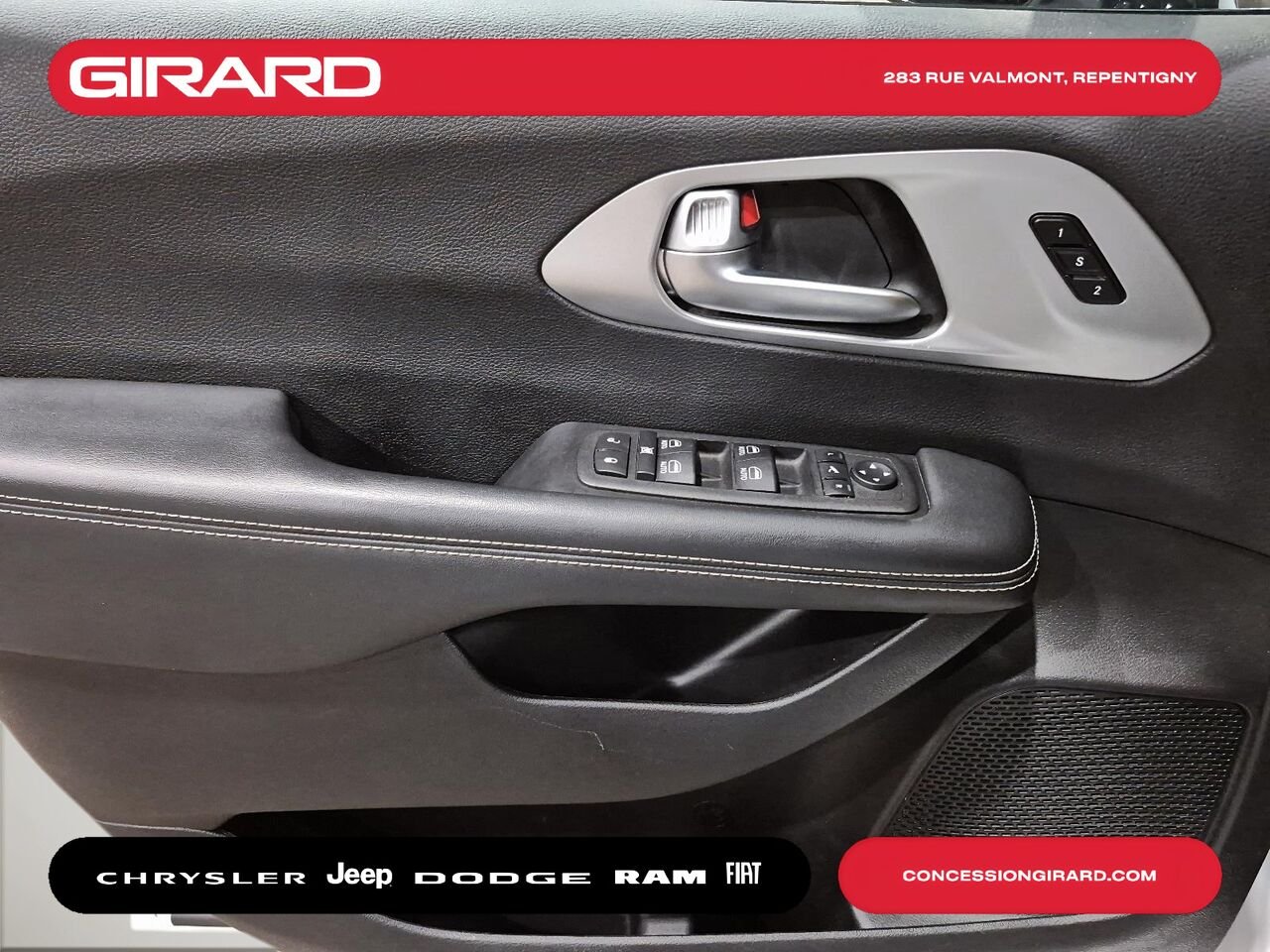2025 CHRYSLER PACIFICA Repentigny - photo #15