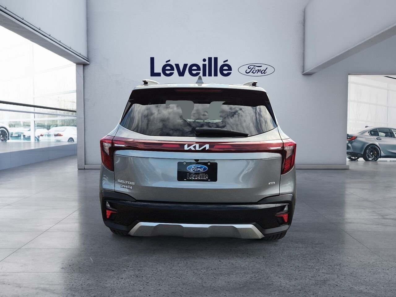 Kia Seltos 2025 Gris Saint-Jérôme - photo #2