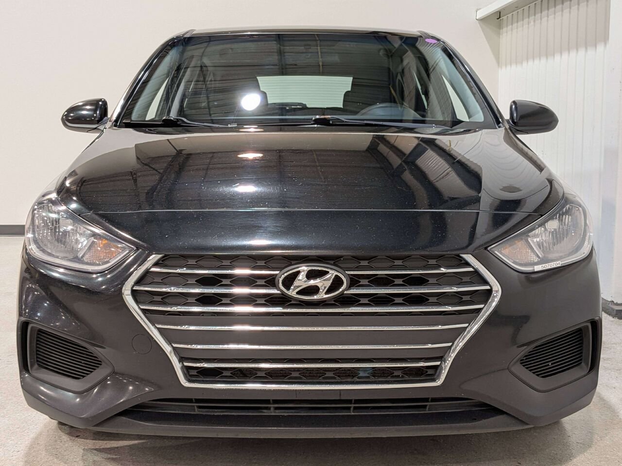 2020 Hyundai Accent 5 Door Preferred IVT Black Val-David - photo #3