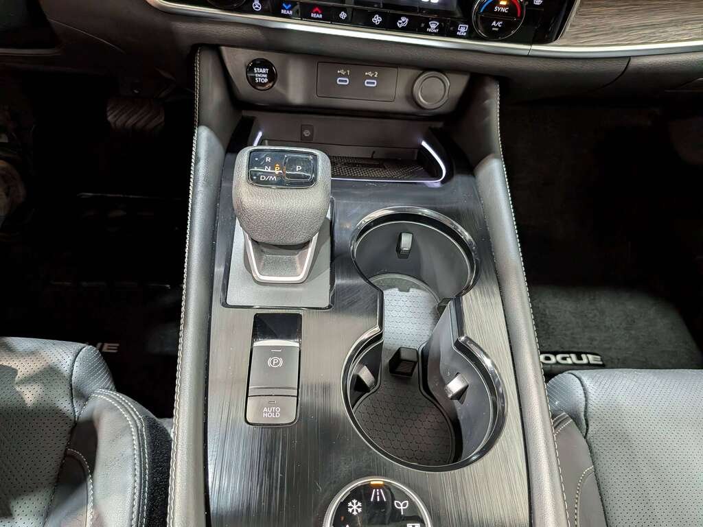 2024 Nissan Rogue AWD Platinum White Val-David - photo #30