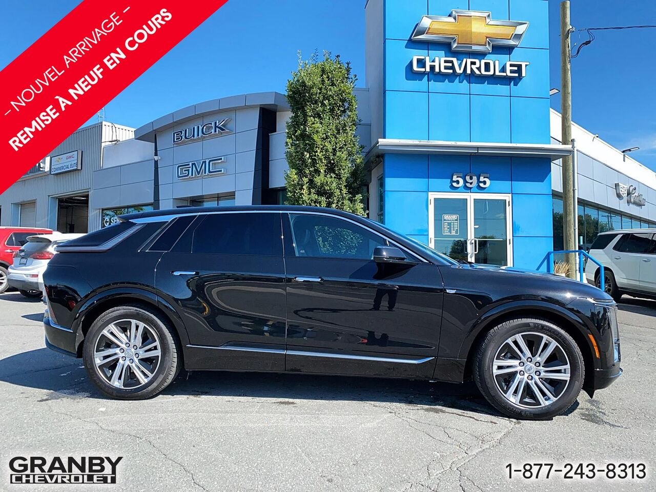 2024 Cadillac LYRIQ Tech 4 portes avec 1SA | G3889 Black Granby - photo #3