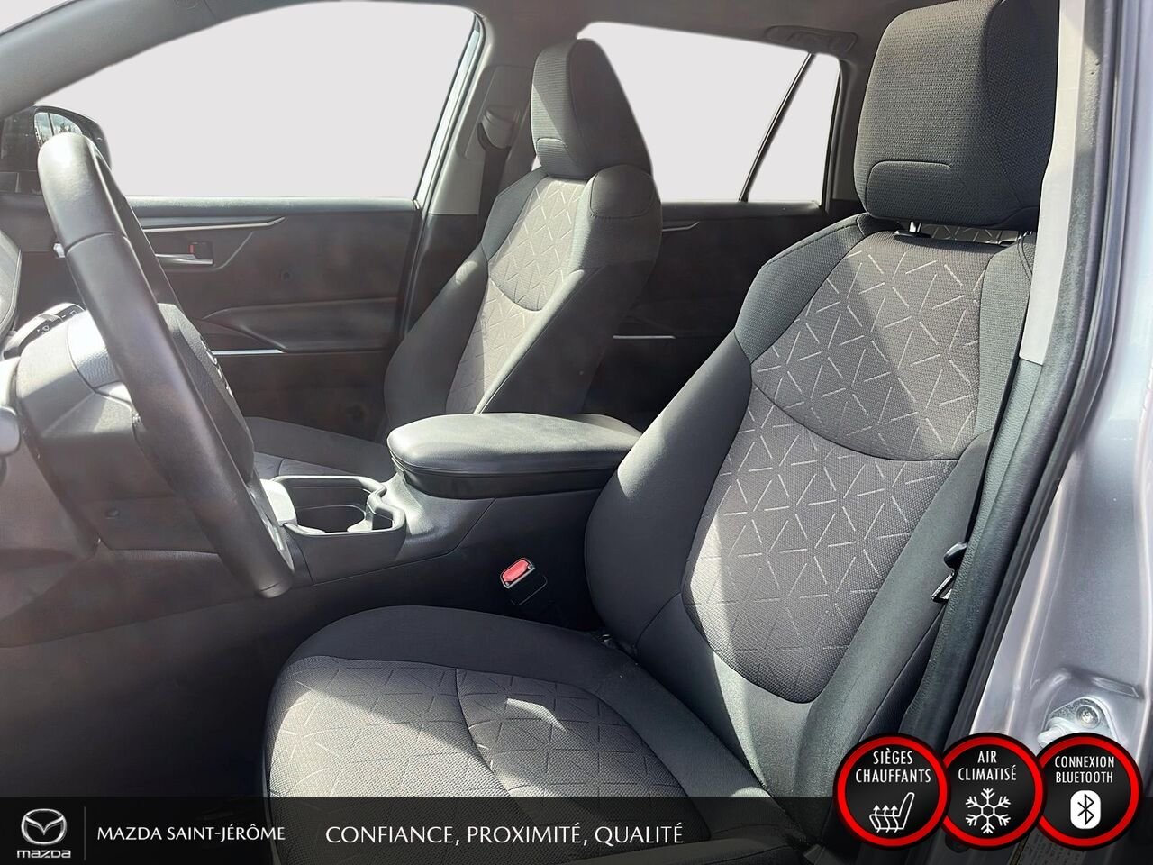 Toyota RAV4 XLE | TOIT OUVRANT | AWD | 2020 Argent Saint-Jérôme - photo #15