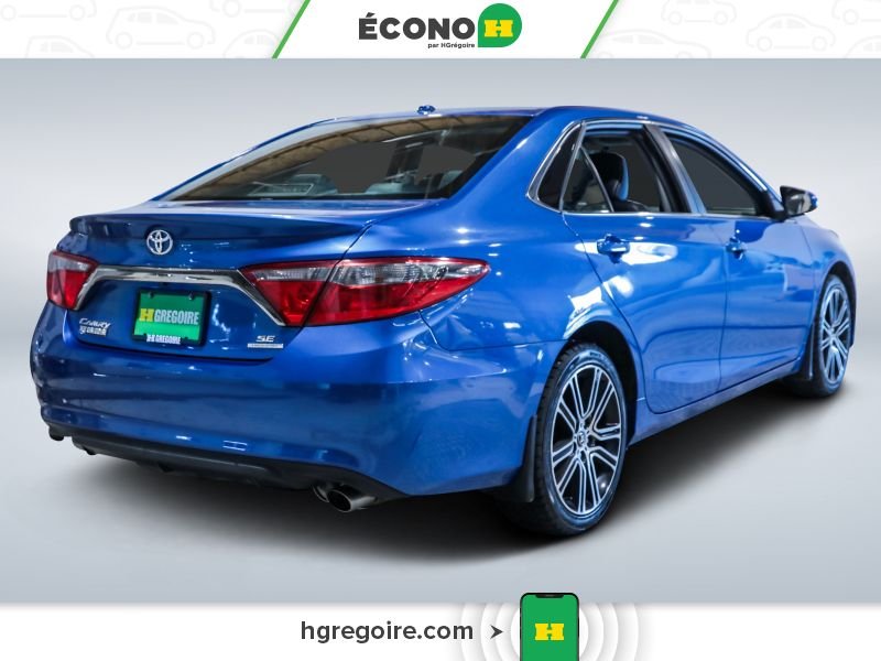 2016 Toyota Camry Blue Blainville - photo #7