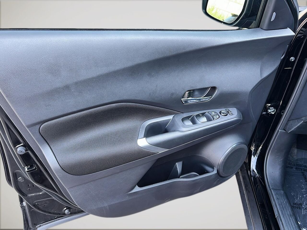 Nissan Kicks SV TA 2024 Noir Québec - photo #10