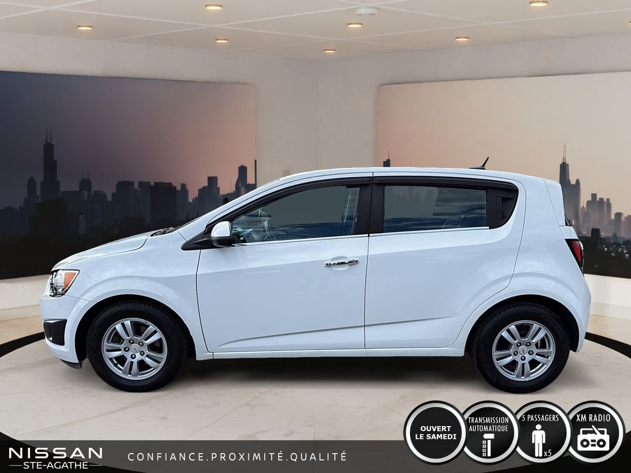 2012 Chevrolet Sonic White Ste-Agathe des Monts - photo #5