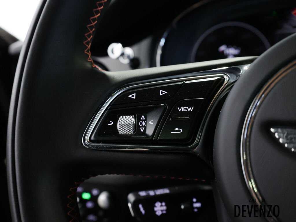 2021 Bentley Bentayga Black Saint-Eustache - photo #22