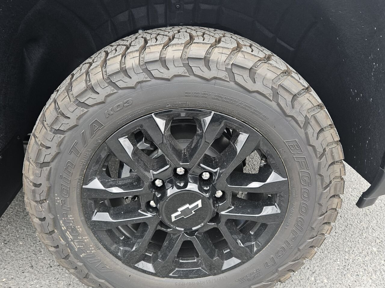 2026 Chevrolet Silverado 2500HD LTZ cabine multiplace 4RM 172 po Black Thetford Mines - photo #20