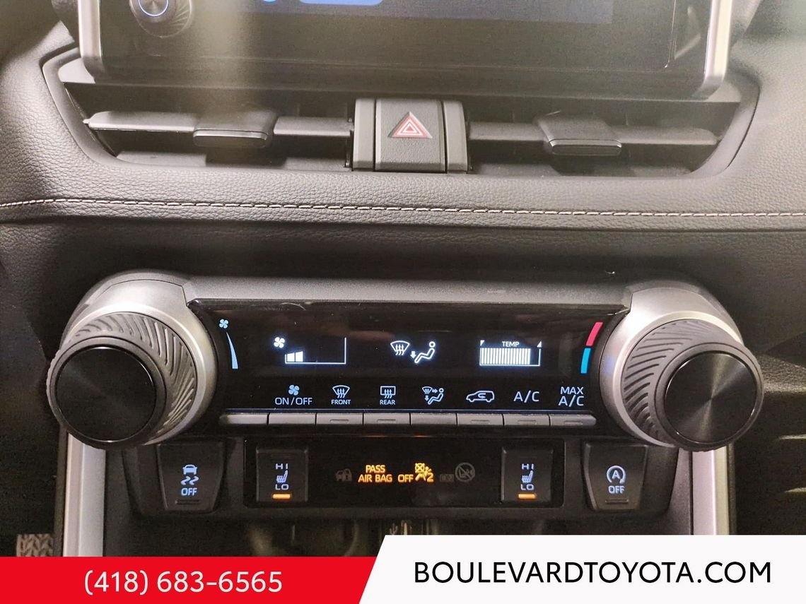 Toyota RAV4 531702-98 | LE 2025 Gris Québec - photo #14