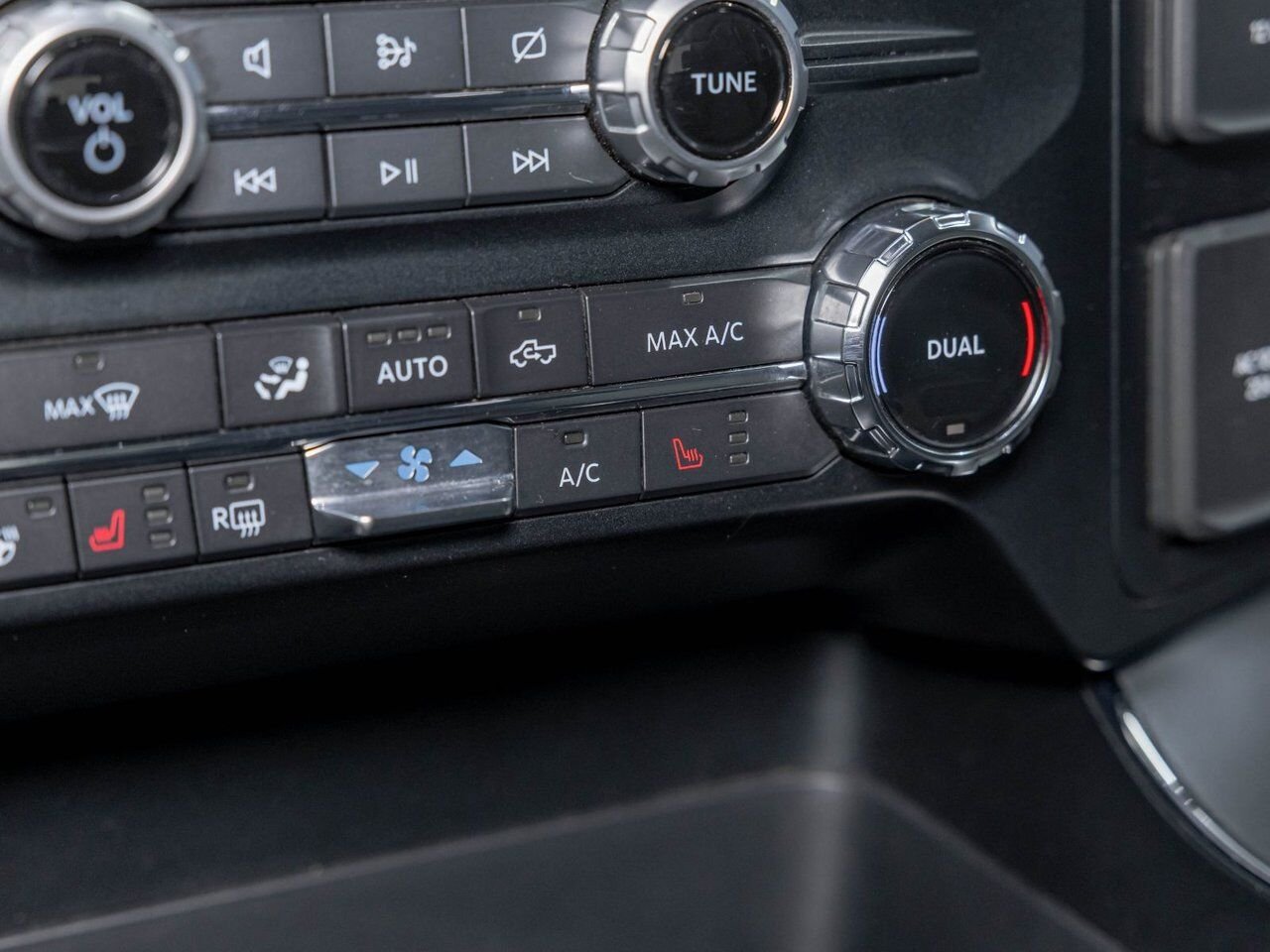 Ford F-150 Lightning XLT CREW 4X4 *NAV* GR REMORQ MAX CAM 360 CARPLAY 2023 Noir Saint-Jérôme - photo #21
